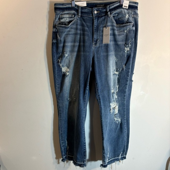 JUDY BLUE Sz 18W Jeans Distressed Raw Hem Straight Leg High Rise Mid-Wash NEW - Picture 3 of 16